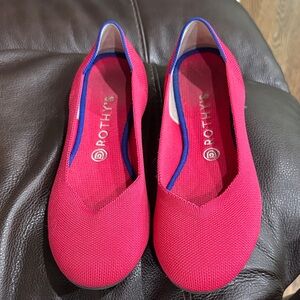 Rothy's Vibrant Pink Flats size 10